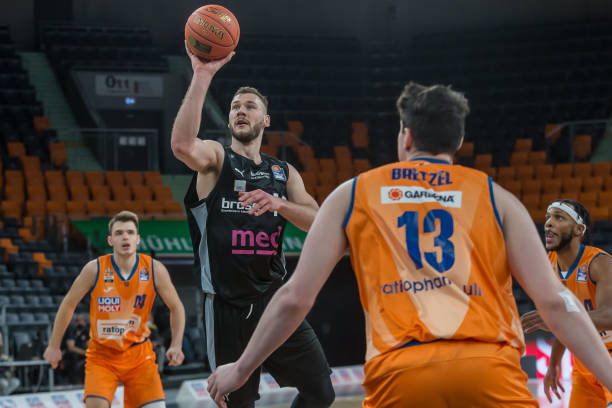 他们用智慧 他们用智慧