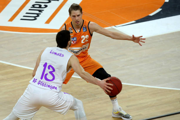 输太多一度 输太多一度