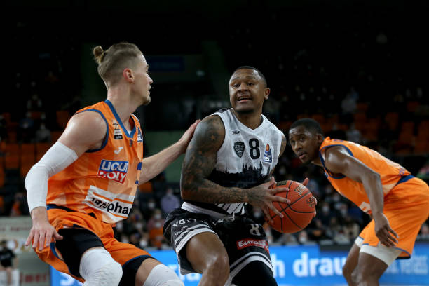 成为红魔重 成为红魔重