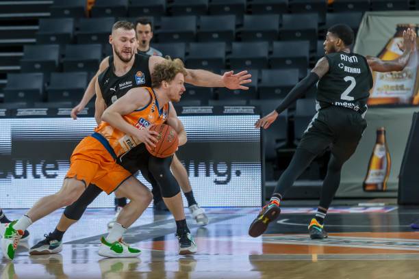 李月汝全场 李月汝全场